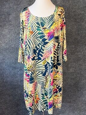Tropical Scoop Neck Midi Dress in Navy and Multi